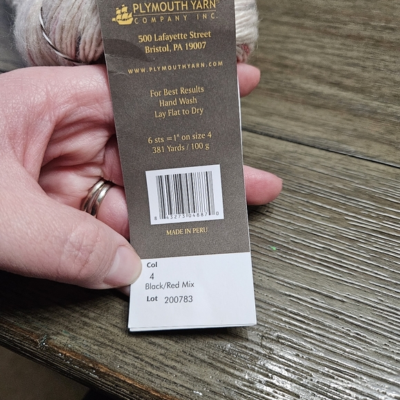 Plymouth Yarns Estilo Yarn - Picture 4 of 4